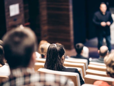 Si eres estudiante o estás interesado en conocer sobre la pedagogía y de teorías en general con visiones pedagógicas este es tu lugar.